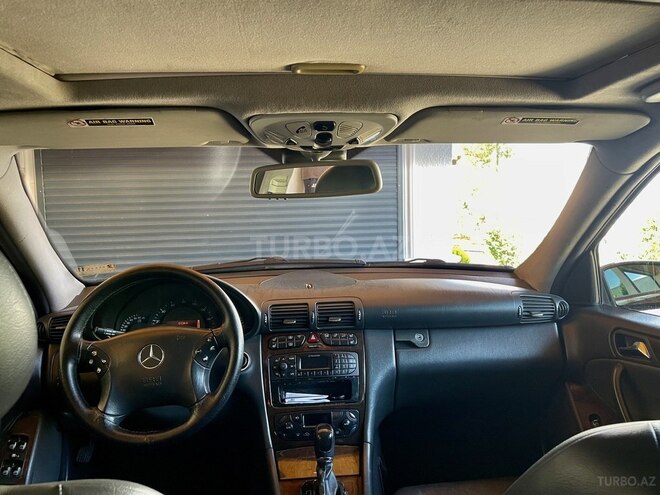 Mercedes C 240 2002, 385,000 km - 2.6 l - Bakı