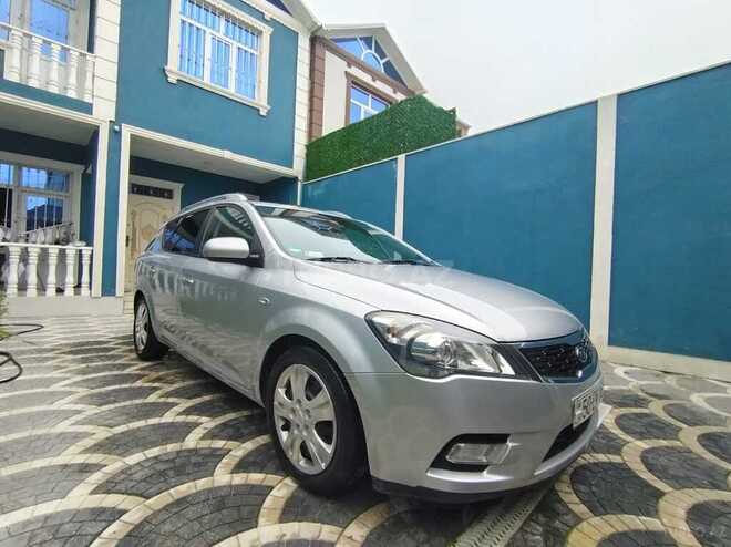 Kia  2010, 240,000 km - 1.6 l - Bakı