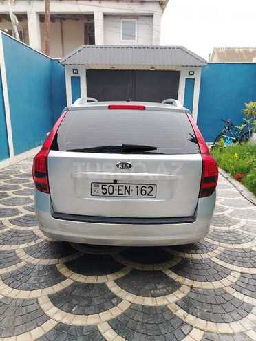Kia  2010, 240,000 km - 1.6 l - Bakı