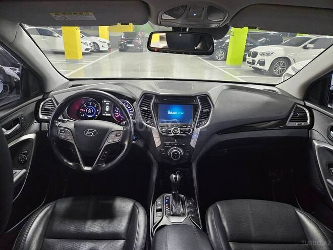 Hyundai Santa Fe-6