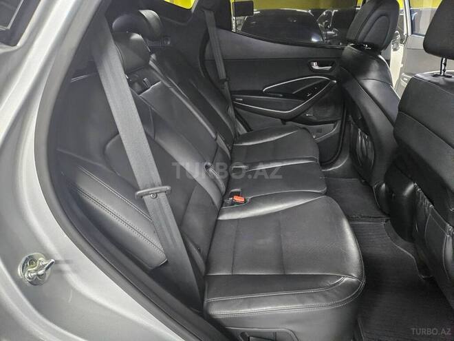 Hyundai Santa Fe-10