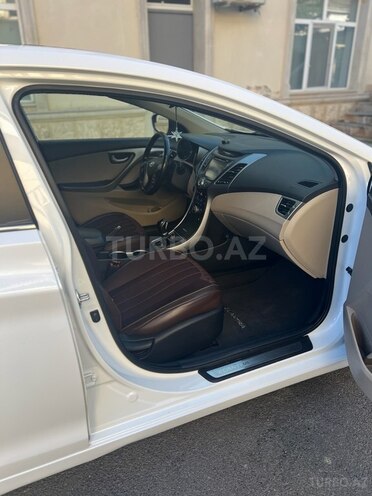 Hyundai Elantra 2014, 127,138 km - 1.8 l - Ağsu