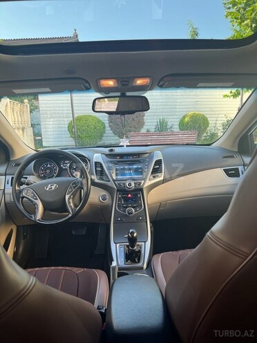 Hyundai Elantra 2014, 127,138 km - 1.8 l - Ağsu