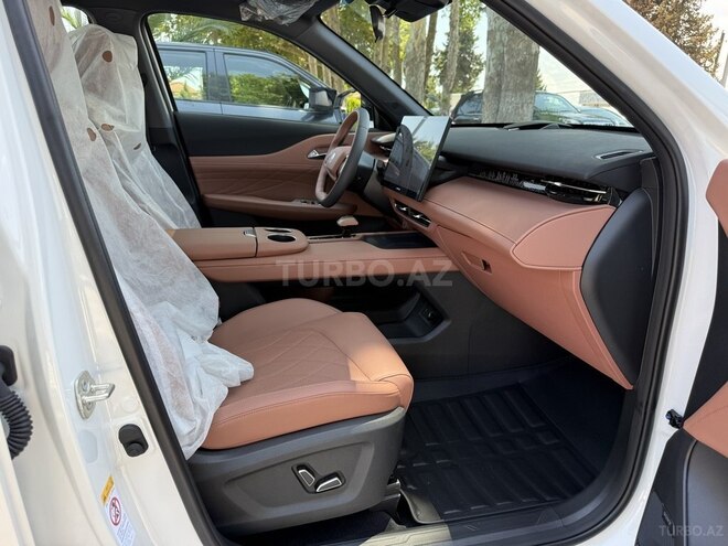 Changan Uni-Z-16