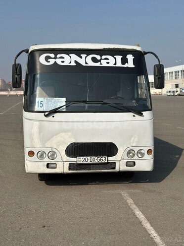 Isuzu Bogdan 2007, 450,000 km - 4.6 l - Gəncə