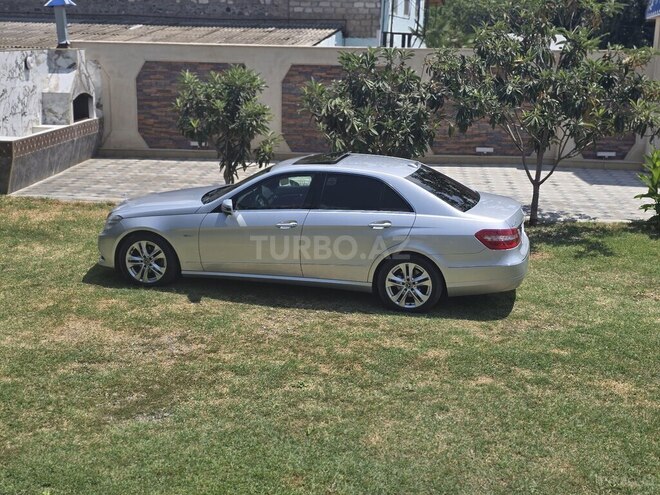 Mercedes E 220 d 2011, 214,000 km - 2.2 l - Bakı