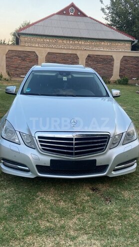Mercedes E 220 d 2011, 214,000 km - 2.2 l - Bakı