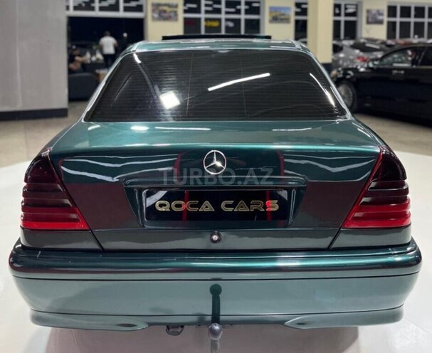 Mercedes E 220 d 1999, 303,033 km - 2.2 l - Sumqayıt
