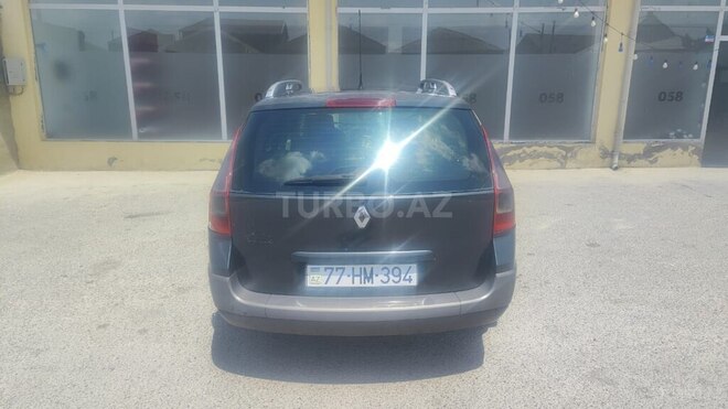 Renault Megane-5