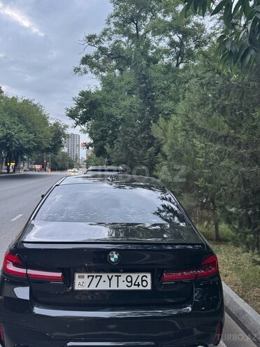 BMW 530-11
