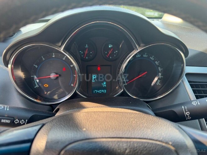 Chevrolet Cruze 2010, 175,000 km - 1.8 l - Sumqayıt