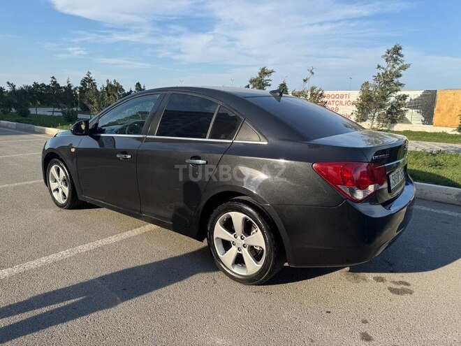 Chevrolet Cruze 2010, 175,000 km - 1.8 l - Sumqayıt