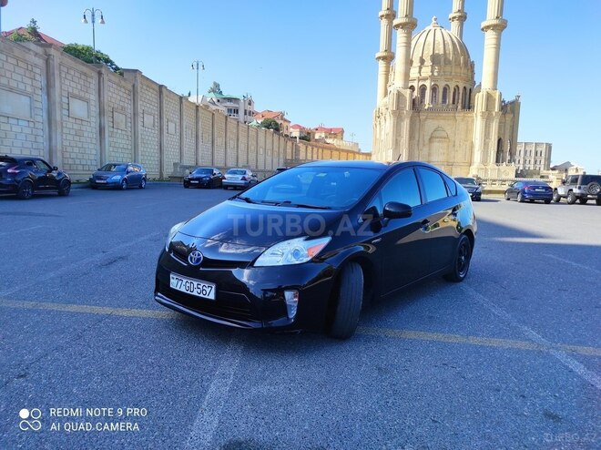 Toyota Prius 2012, 224,000 km - 1.8 l - Bakı