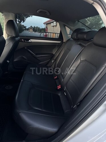 Volkswagen Passat 2012, 175,000 km - 2.5 l - Bakı