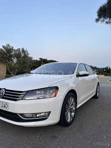 Volkswagen Passat 2012, 175,000 km - 2.5 l - Bakı