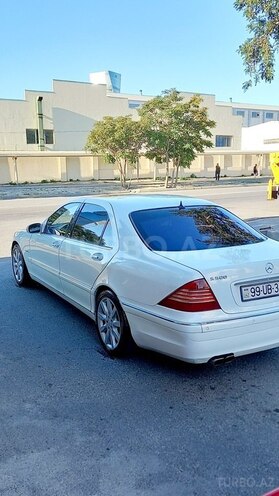 Mercedes S 320-9