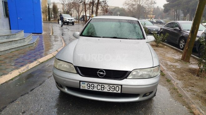 Opel Vectra 1999, 270,000 km - 1.6 l - Bakı