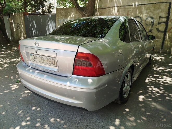 Opel Vectra 1999, 270,000 km - 1.6 l - Bakı