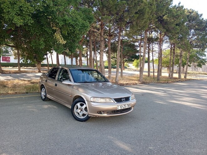 Opel Vectra 1998, 301,827 km - 1.8 l - Sumqayıt