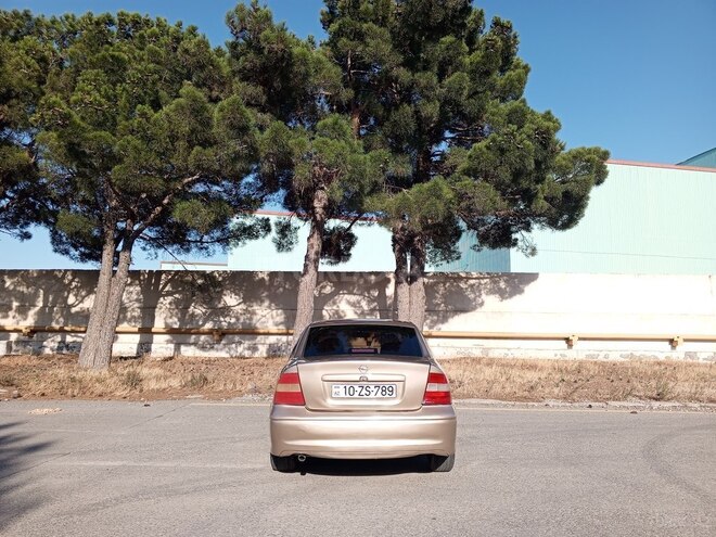 Opel Vectra 1998, 301,827 km - 1.8 l - Sumqayıt