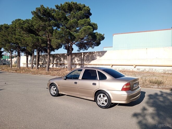 Opel Vectra 1998, 301,827 km - 1.8 l - Sumqayıt