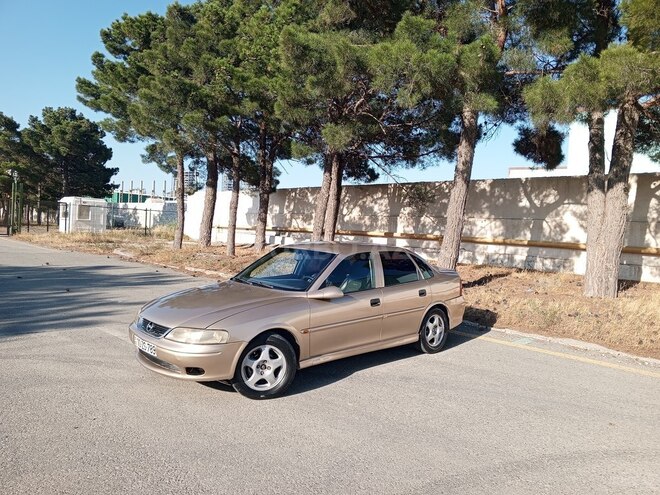 Opel Vectra 1998, 301,827 km - 1.8 l - Sumqayıt