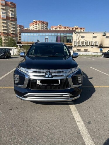 Mitsubishi Pajero Sport 2022, 48,900 km - 2.4 l - Bakı