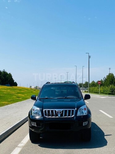 Toyota Land Cruiser Prado-1