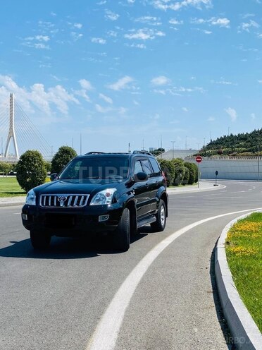 Toyota Land Cruiser Prado-7
