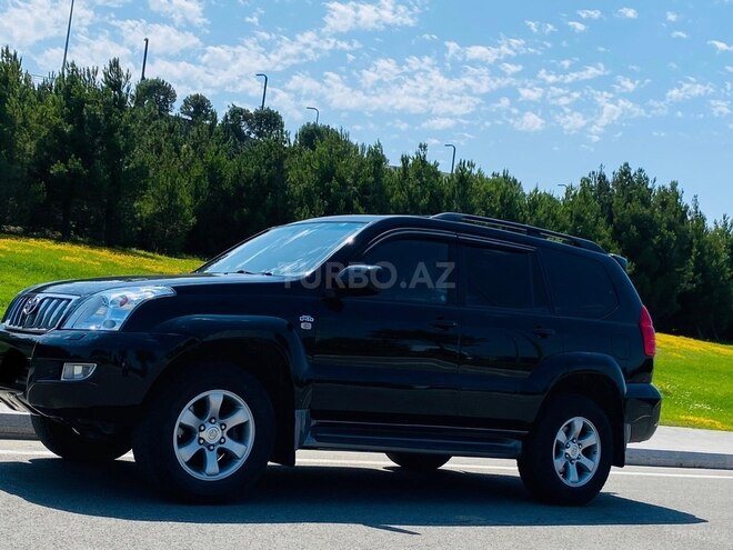 Toyota Land Cruiser Prado-5