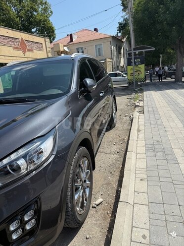 Kia Sorento 2017, 172,000 km - 2.0 l - Bərdə