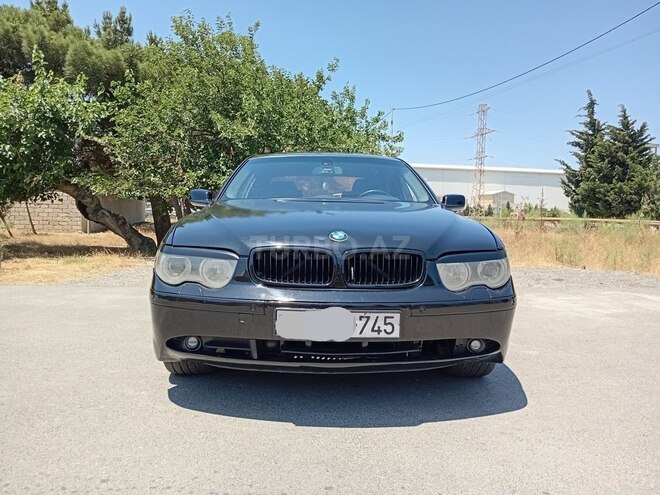 BMW 745 2003, 267,543 km - 4.4 l - Bakı