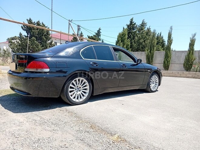 BMW 745 2003, 267,543 km - 4.4 l - Bakı