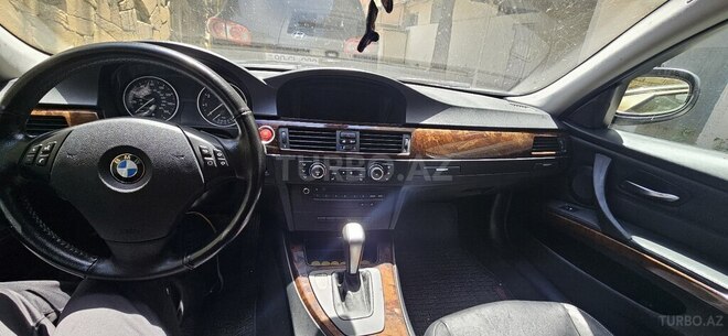 BMW 330 2011, 244,500 km - 3.0 l - Bakı