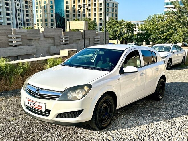 Opel Astra 2009, 207,000 km - 1.4 l - Bakı