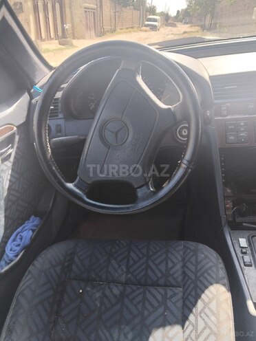 Mercedes C 220 1994, 222,514 km - 2.2 l - Bakı