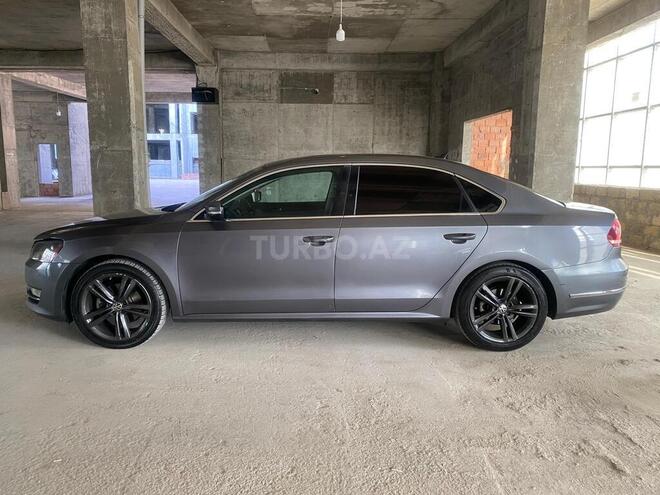 Volkswagen Passat 2014, 165,000 km - 2.5 l - Bakı