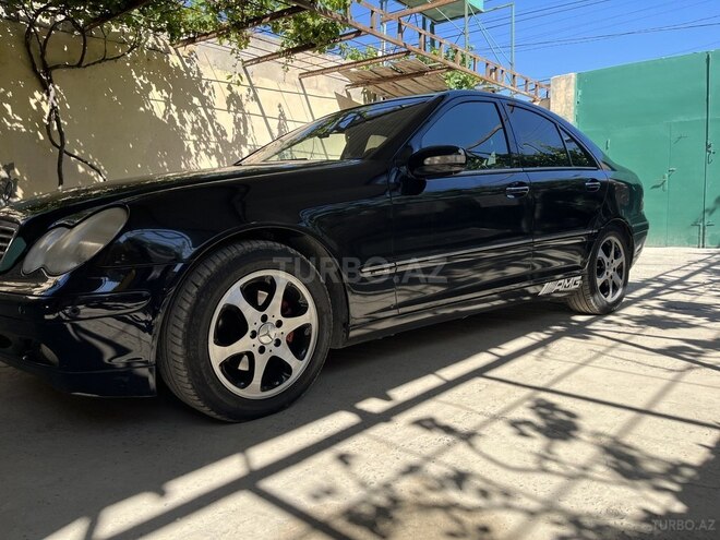 Mercedes C 200 2000, 418,000 km - 2.0 l - Bakı
