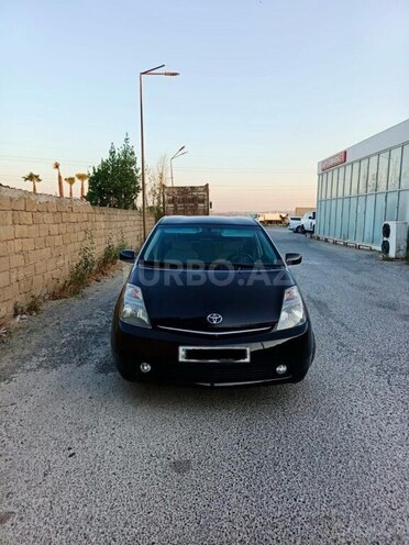 Toyota Prius-5