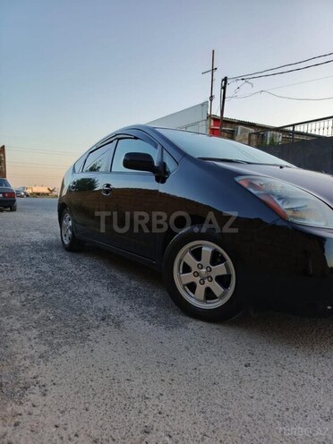 Toyota Prius-6