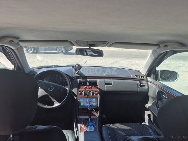 Mercedes E 220 d 2000, 395,800 km - 2.2 l - Sumqayıt
