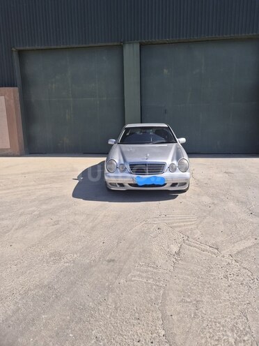 Mercedes E 220 d 2000, 395,800 km - 2.2 l - Sumqayıt