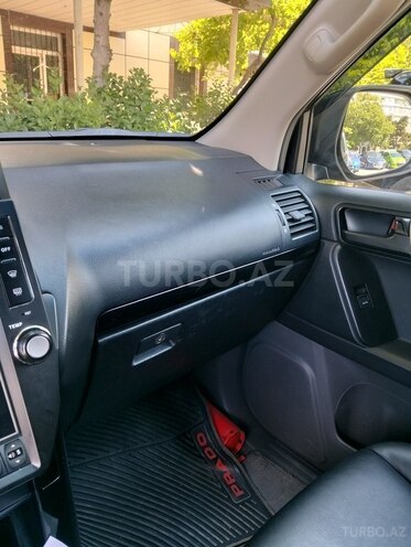 Toyota Land Cruiser Prado 2013, 134,400 km - 2.7 l - Bakı