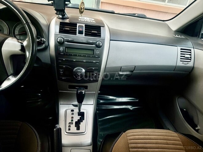 Toyota Corolla 2008, 300,000 km - 1.8 l - Bakı