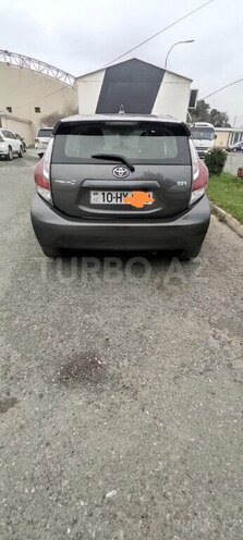 Toyota Prius C 2015, 114,263 km - 1.5 l - Bakı