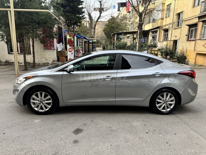 Hyundai Elantra 2015, 105,000 km - 1.8 l - Bakı