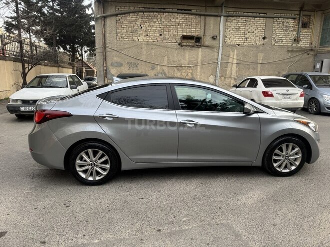 Hyundai Elantra 2015, 105,000 km - 1.8 l - Bakı