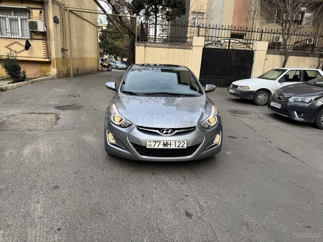 Hyundai Elantra 2015, 105,000 km - 1.8 l - Bakı