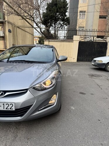 Hyundai Elantra 2015, 105,000 km - 1.8 l - Bakı