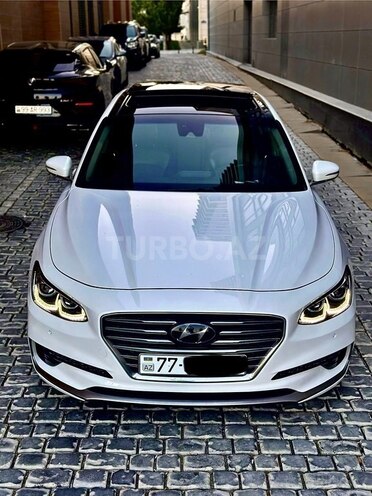Hyundai Grandeur-1